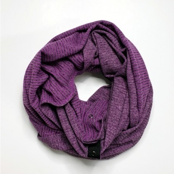 Lululemon Vinyasa Scarf
Mini Check Pique Tender Violet Heathered Tender Violet‎ - Picture 2 of 6